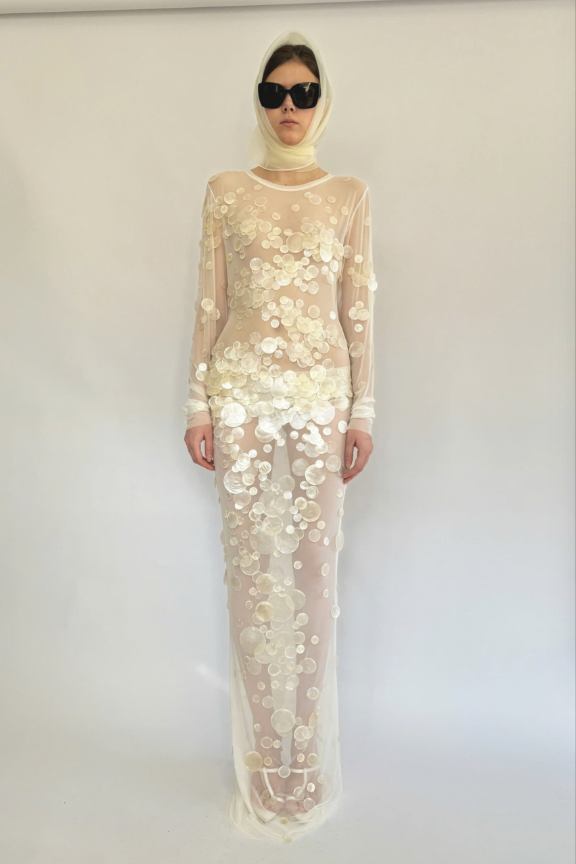 微信图片_20251112133413_422_38 GEM SHELL GOWN - Image 1